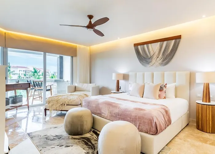 Mareazul Beach Front Condos At Playa Del Carmen