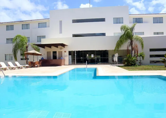 Courtyard By Marriott Playa Del Carmen